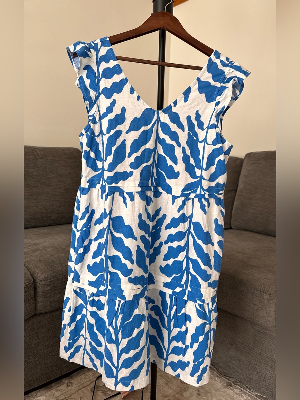 Rachel Zoe White with Blue Leaf Print Linen Blend Tiered Cover-Up Dress - size S